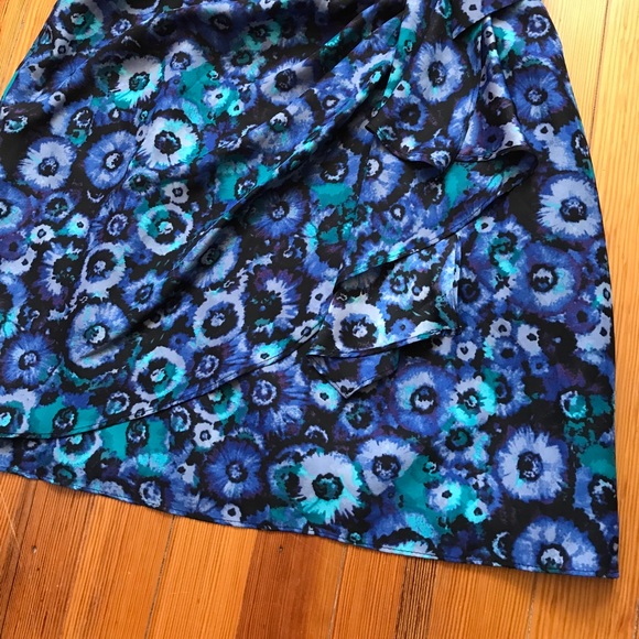 Lauren Conrad dress - Picture 4 of 4